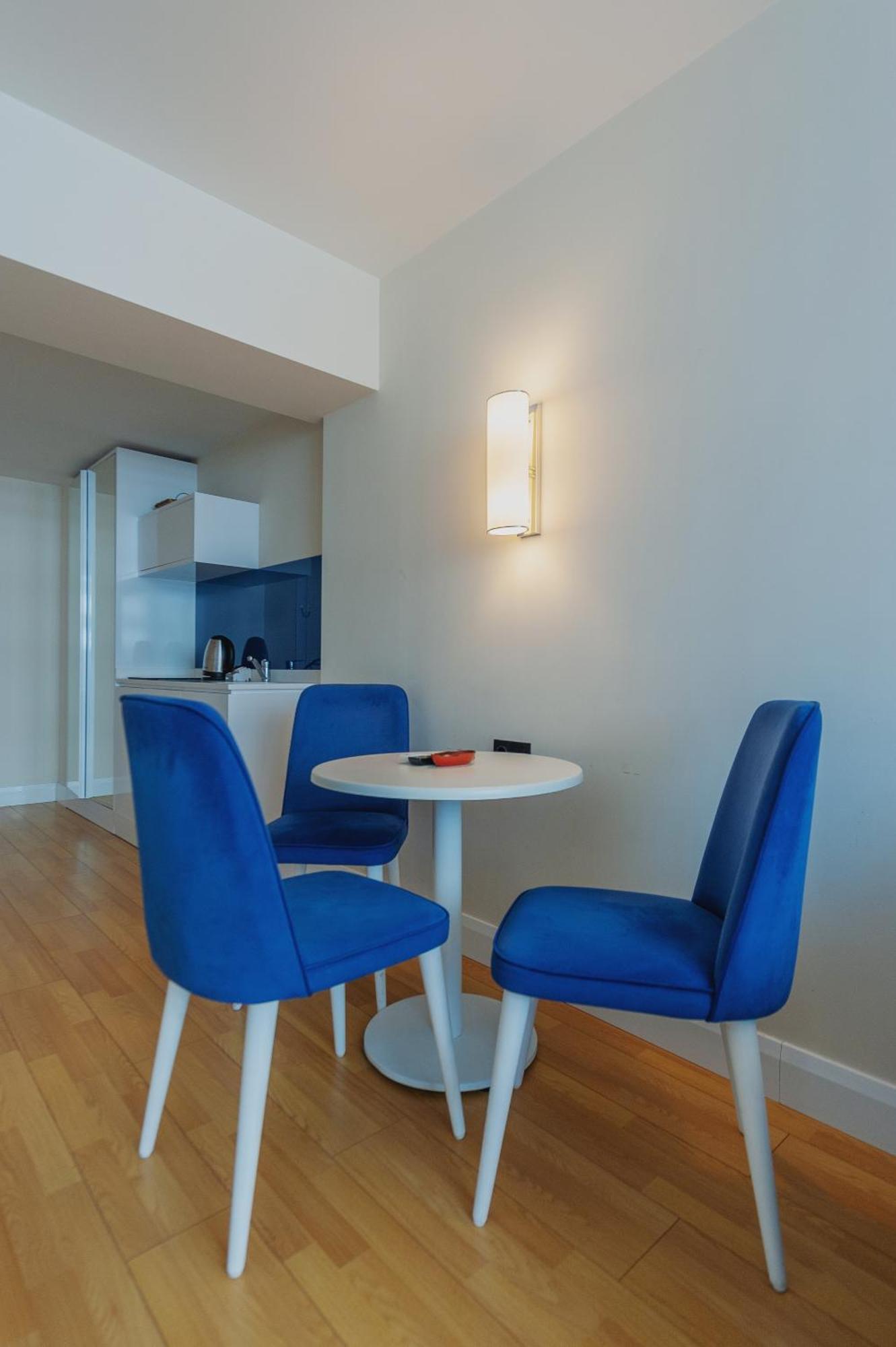 Orbi City Suite Batoumi Extérieur photo