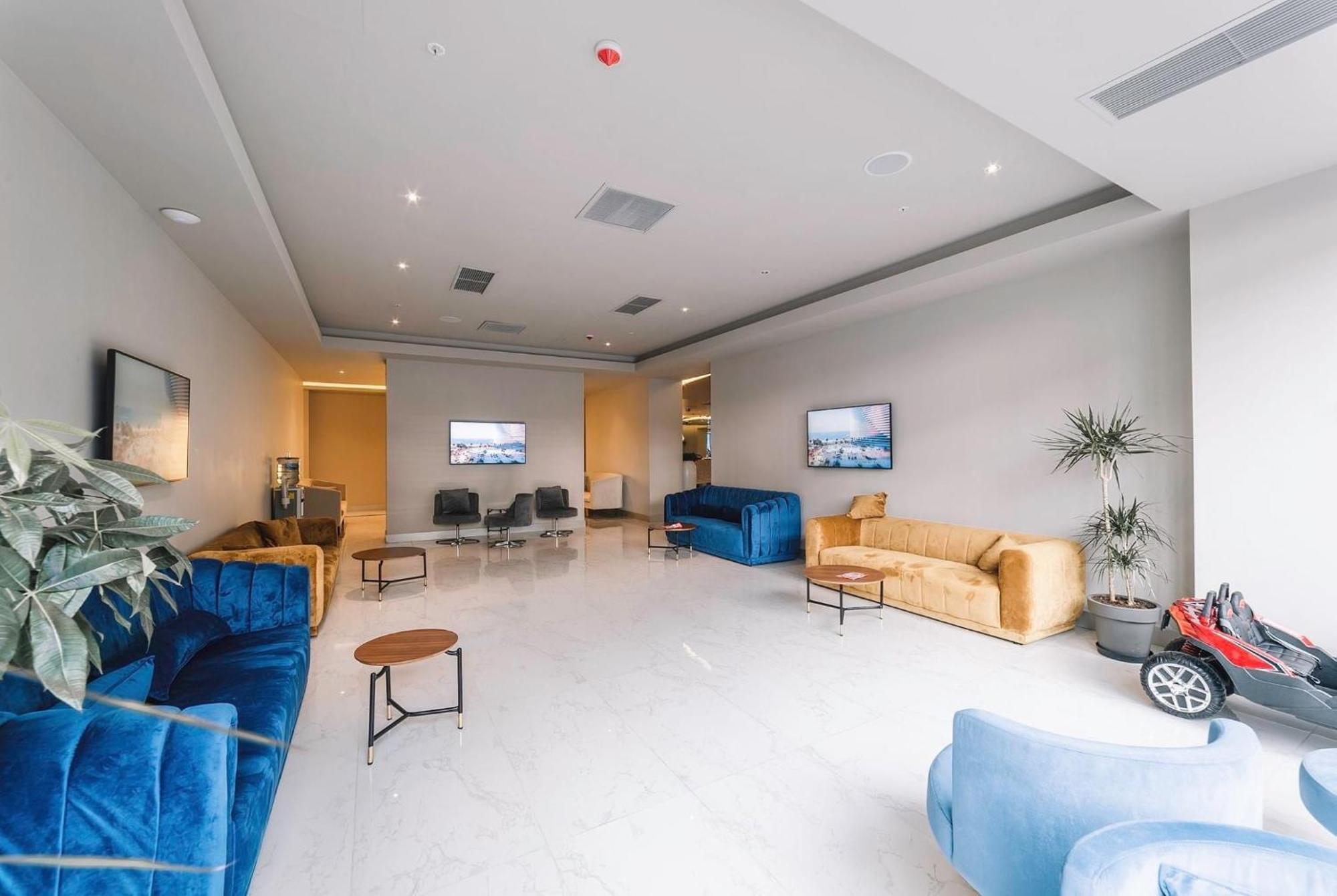 Orbi City Suite Batoumi Extérieur photo